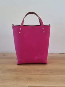 galerie/001 Taschen/001 Alia/resized/T0350 (2024-09-29) 1_small.jpg